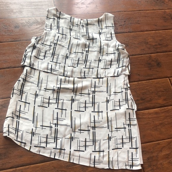 WHBM Top - Size Medium - Picture 6 of 12